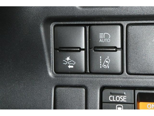ノア ハイブリッドＧ　Ｒカメラ　スマートキー＆プッシュスタート　ＬＥＤへッドライト　地デジ　イモビライザー　Ｗエアコン　パワーウインドウ　アルミ　クルコン　エアバッグ　横滑り防止　ＤＶＤ再生機能　フルフラット　パワステ（21枚目）
