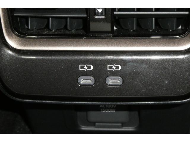 クラウンクロスオーバー Ｇアドバンスド・レザーパッケージ　ＴＳＳ　フルセグＴＶ　ナビＴＶ　パワーシート　ＬＥＤヘッドライト　クルーズコントロール　Ｂカメラ　ドライブレコーダ　オートエアコン　アルミホイル　ＥＴＣ付　横滑り防止装置　４ＷＤ　盗難防止装置　ＡＢＳ（33枚目）