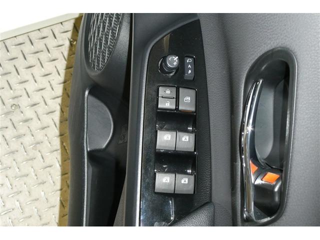 プリウス Aツーリングセレクション スマキー イモビライザー バックモニター クルコン LEDヘッドライト DVD視聴可 ETC ナビTV メモリーナビゲーション 横滑り防止機能 キーフリ アルミ AAC ABS サイドエアバッグ(28枚目)