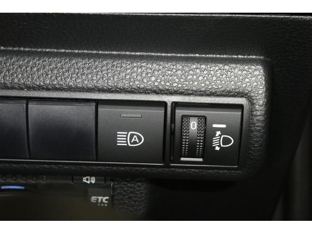 カローラスポーツ ハイブリッドＧ　衝突被害軽減ブレーキ　Ｂカメラ　ＬＥＤヘッドライト　メモリーナビ　ＥＴＣ　オートエアコン　ミュージックプレイヤー接続可　スマートキー　キーレス　盗難防止装置　ＡＢＳ　クルーズコントロール　先進ライト（26枚目）
