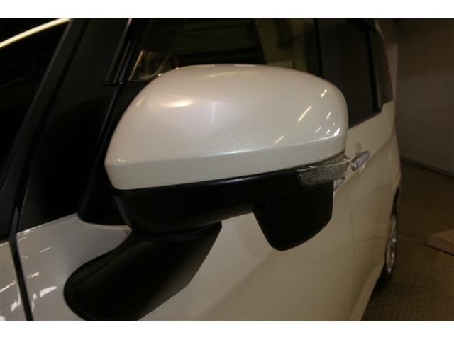 ルーミー G S フルオートエアコン TVナビ オートクルーズ LEDライト イモビライザー フルフラットシート フルセグテレビ ウォークスルー DVD再生可 スマキー 横滑り防止装置 メモリナビ Wエアバック ABS(33枚目)