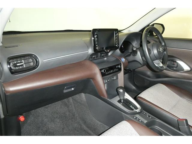 ヤリスクロス ハイブリッドZ インテリジェントキー アルミホイル LEDライト リアカメラ クルーズコントロール 横滑り防止システム TV 電動シ-ト パワステ オートエアコン キーフリー イモビライザ ETC付き エアバッグ(11枚目)