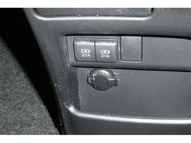 エスクァイア Gi LEDヘッドライト アルミ 両側パワースライドドア リアオートエアコン クルコン DVD ETC車載器 横滑防止装置 エアバッグ 助手席エアバッグ 4WD ABS キーフリー 3列シート ナビ&TV(35枚目)