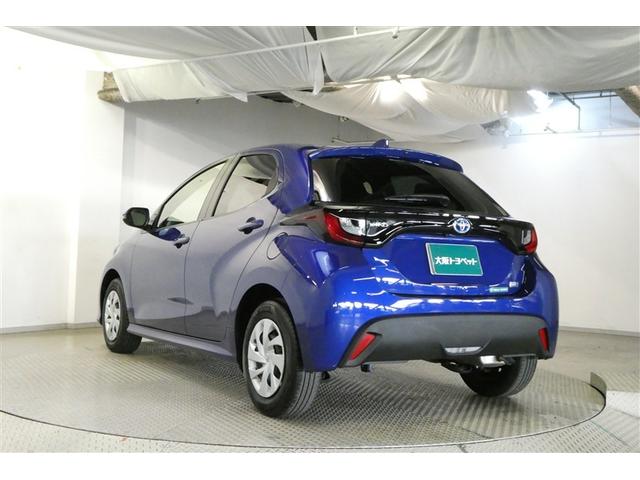 ヤリス ハイブリッドG アルミホイール サイドエアバッグ スマートキ ナビ Bモニター ETC車載器 横滑り防止装置 クルコン セキュリティアラーム メディアプレイヤー接続 パワステ メモリーナビゲーション キーフリー(6枚目)