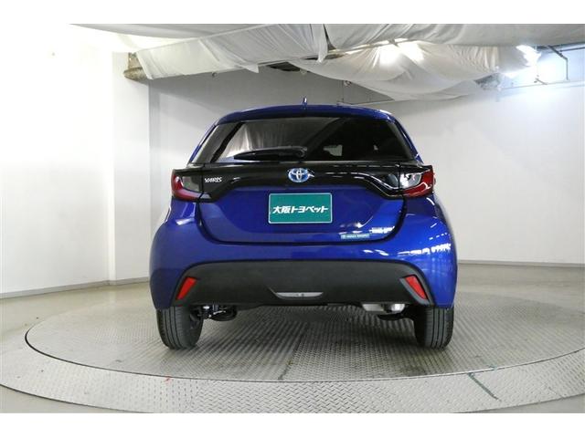 ヤリス ハイブリッドG アルミホイール サイドエアバッグ スマートキ ナビ Bモニター ETC車載器 横滑り防止装置 クルコン セキュリティアラーム メディアプレイヤー接続 パワステ メモリーナビゲーション キーフリー(7枚目)