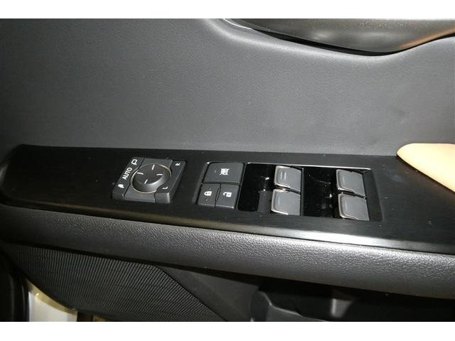 ＵＸ ＵＸ２００　バージョンＬ　ミュージックプレイヤー接続可　本革　衝突被害軽減ブレーキ　オートクルーズコントロール　パワーシート　オートエアコン　アルミホイール　メモリーナビ　Ｂカメラ　ＬＥＤ　ＥＴＣ　キーレス　スマートキー（27枚目）