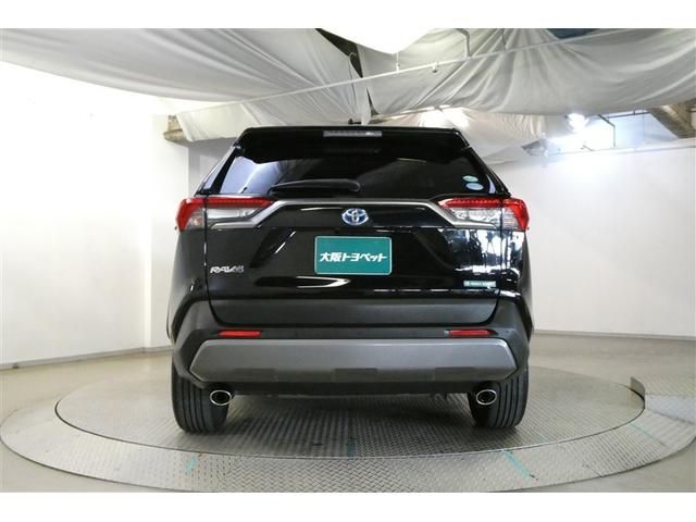 ＲＡＶ４ ハイブリッドＧ　衝突被害軽減装置　パノラマサンルーフ　ＡＣ１００Ｖ電源　バックモニター　地デジＴＶ　ＬＥＤヘッドライト　スマキー　電動シ－ト　ＡＷＤ　ＴＶナビ　パワステ　横滑り防止装置　クルコン　ＡＡＣ　エアバッグ（7枚目）