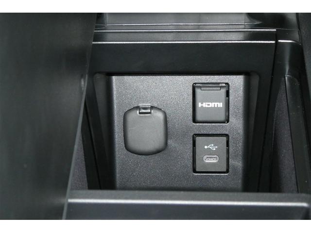 クラウンスポーツ Z ムーンルーフ AWD フルセグテレビ ETC車載器 TVナビ クルコン 横滑り防止装置 エアバッグ 本革 AC100V ミュージックプレイヤー接続可 メモリナビ ドラレコ キーレス 盗難防止装置(32枚目)