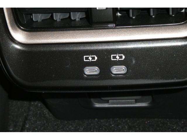 クラウンスポーツ Z ムーンルーフ AWD フルセグテレビ ETC車載器 TVナビ クルコン 横滑り防止装置 エアバッグ 本革 AC100V ミュージックプレイヤー接続可 メモリナビ ドラレコ キーレス 盗難防止装置(33枚目)