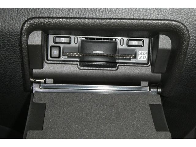 クラウンスポーツ Z ムーンルーフ AWD フルセグテレビ ETC車載器 TVナビ クルコン 横滑り防止装置 エアバッグ 本革 AC100V ミュージックプレイヤー接続可 メモリナビ ドラレコ キーレス 盗難防止装置(35枚目)