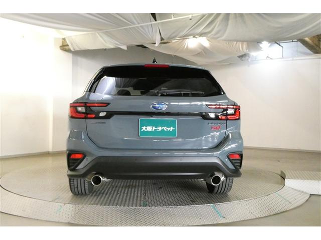 レヴォーグ ＳＴＩスポーツシャープ　アルミホイール　４ＷＤ　パワーシート　ナビＴＶ　フルオートエアコン　メモリーナビ　リヤカメラ　衝突被害軽減　スマートキー　ＥＴＣ　ＬＥＤヘッドライト　オートクルーズコントロール　フルセグＴＶ（7枚目）