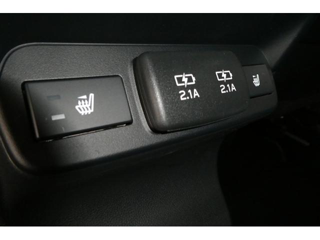 レヴォーグ ＳＴＩスポーツシャープ　アルミホイール　４ＷＤ　パワーシート　ナビＴＶ　フルオートエアコン　メモリーナビ　リヤカメラ　衝突被害軽減　スマートキー　ＥＴＣ　ＬＥＤヘッドライト　オートクルーズコントロール　フルセグＴＶ（32枚目）