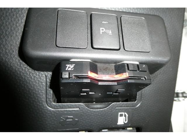 ルーミー カスタムＧ－Ｔ　助手席エアバック　両側オートスライドドア　スマートキープッシュスタート　ＬＥＤライト　横滑り防止機能　クルコン　ＥＴＣ付　アルミホイール　フルフラット　キーレス　ＤＶＤ　ナビ＆ＴＶ　セキュリティ（26枚目）