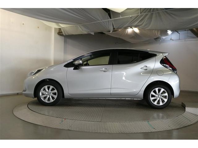 アクア Ｚ　ＬＥＤヘッドライト　スマートキー　１００Ｖ電源　イモビライザー　アルミホイール　オートクルーズコントロール　エアコン　ＥＳＣ　ナビ　カーテンエアバッグ　ＥＴＣ　キーレス　パワーウインドウ　ＡＢＳ（4枚目）