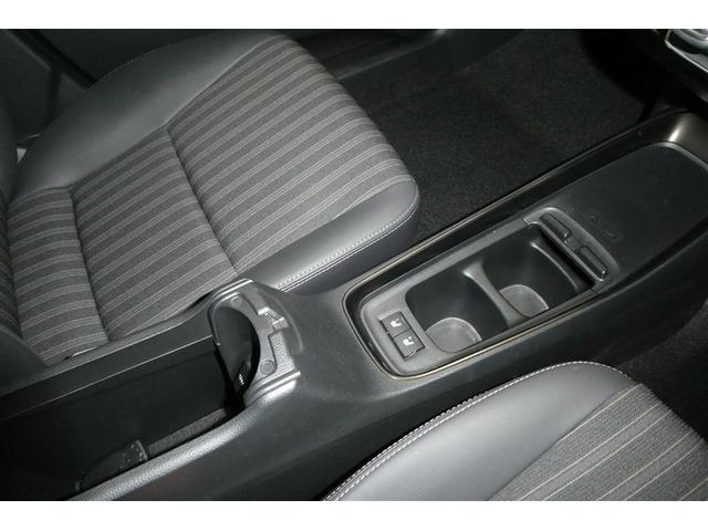 アクア Ｚ　ＬＥＤヘッドライト　スマートキー　１００Ｖ電源　イモビライザー　アルミホイール　オートクルーズコントロール　エアコン　ＥＳＣ　ナビ　カーテンエアバッグ　ＥＴＣ　キーレス　パワーウインドウ　ＡＢＳ（34枚目）