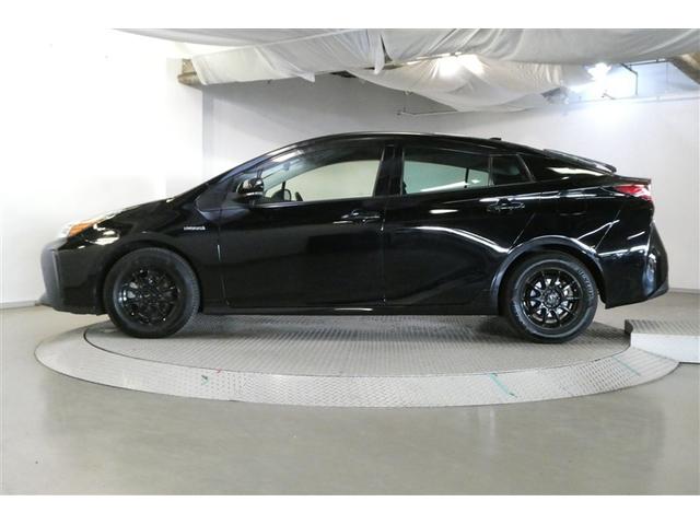 プリウス Ｓ　ＤＶＤ再生機能　ＥＳＣ　スマートキ－　地デジ　メモリーナビゲーション　ＬＥＤヘッドライト　ＥＴＣ車載器　フルオートエアコン　クルーズコントロール　エアバッグ　イモビ　パワーウインドウ　ＰＳ　ＴＶナビ（4枚目）