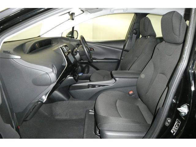 プリウス Ｓ　ＤＶＤ再生機能　ＥＳＣ　スマートキ－　地デジ　メモリーナビゲーション　ＬＥＤヘッドライト　ＥＴＣ車載器　フルオートエアコン　クルーズコントロール　エアバッグ　イモビ　パワーウインドウ　ＰＳ　ＴＶナビ（12枚目）