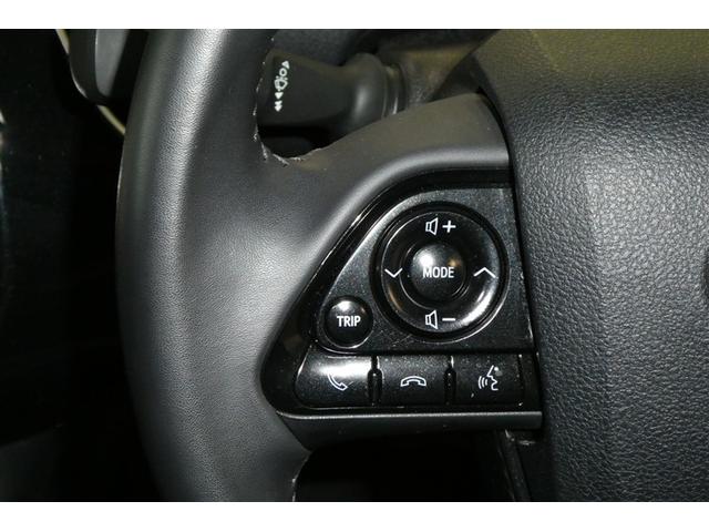 プリウス Ｓ　ＤＶＤ再生機能　ＥＳＣ　スマートキ－　地デジ　メモリーナビゲーション　ＬＥＤヘッドライト　ＥＴＣ車載器　フルオートエアコン　クルーズコントロール　エアバッグ　イモビ　パワーウインドウ　ＰＳ　ＴＶナビ（19枚目）