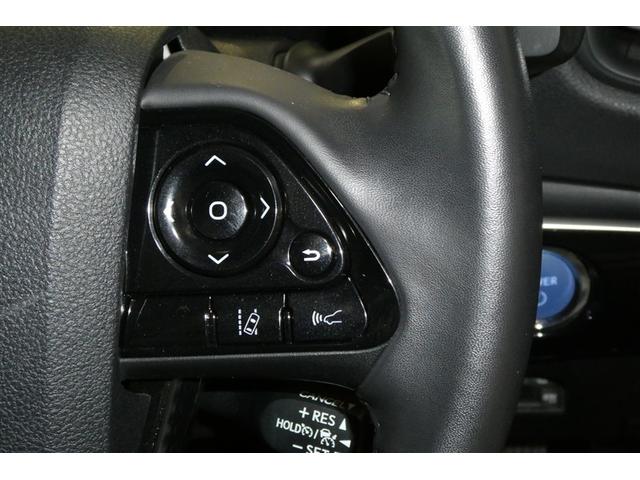 プリウス Ｓ　ＤＶＤ再生機能　ＥＳＣ　スマートキ－　地デジ　メモリーナビゲーション　ＬＥＤヘッドライト　ＥＴＣ車載器　フルオートエアコン　クルーズコントロール　エアバッグ　イモビ　パワーウインドウ　ＰＳ　ＴＶナビ（20枚目）
