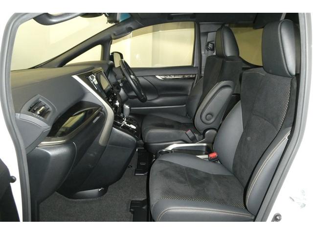 アルファード 2.5S タイプゴールドII ガラスサンルーフ LEDランプ Bカメラ スマートキ AC100V フルセグTV 盗難防止システム ダブルエアコン 助手席エアバッグ ETC DVD エアロ オートクルーズ 3列シート フルフラット(13枚目)