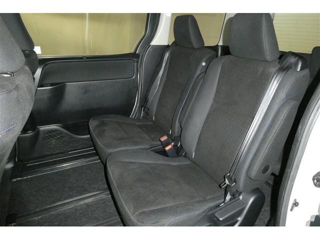 ノア Ｇ　ＬＥＤライト　ＴＳＳ　両側ＰＳＤ　ＥＴＣ車載器　オートエアコン　デュアルエアバック　ナビＴＶ　エアバッグ　ＤＶＤ再生　キーレス　アルミホイール　盗難防止装置　メモリーナビ　横滑り防止　ＡＢＳ　４ＷＤ（14枚目）