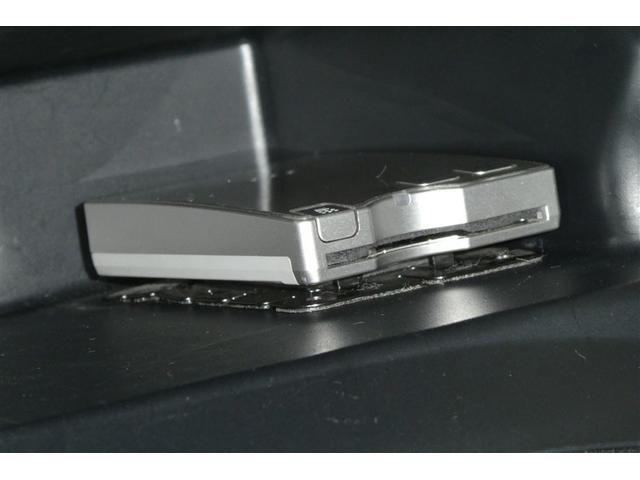 ノア Ｇ　ＬＥＤライト　ＴＳＳ　両側ＰＳＤ　ＥＴＣ車載器　オートエアコン　デュアルエアバック　ナビＴＶ　エアバッグ　ＤＶＤ再生　キーレス　アルミホイール　盗難防止装置　メモリーナビ　横滑り防止　ＡＢＳ　４ＷＤ（23枚目）