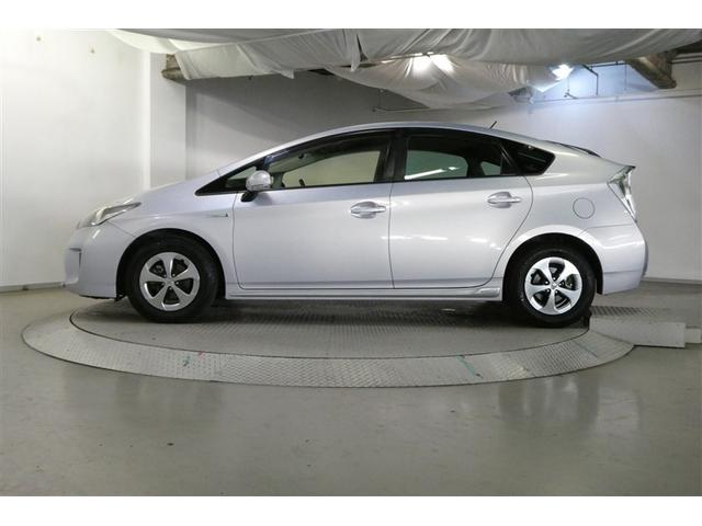 プリウス Ｓマイコーデ　カラーバックモニター　エアコン　ＥＳＣ　キーフリーシステム　アルミホイール　ＤＶＤ再生　ＰＳ　地デジ　ドライブレコーダー　カーテンエアバッグ　エアバッグ　ＡＢＳ　ＰＷ　メモリナビ　スマ－トキ－（4枚目）