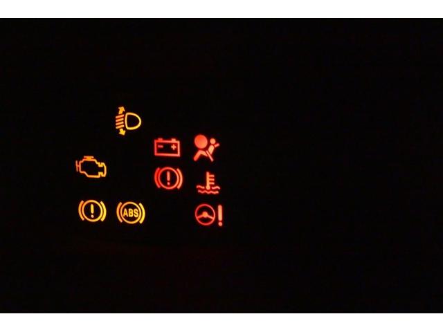 プリウス Ｓマイコーデ　カラーバックモニター　エアコン　ＥＳＣ　キーフリーシステム　アルミホイール　ＤＶＤ再生　ＰＳ　地デジ　ドライブレコーダー　カーテンエアバッグ　エアバッグ　ＡＢＳ　ＰＷ　メモリナビ　スマ－トキ－（28枚目）