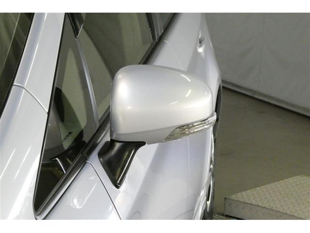 プリウス Ｓマイコーデ　カラーバックモニター　エアコン　ＥＳＣ　キーフリーシステム　アルミホイール　ＤＶＤ再生　ＰＳ　地デジ　ドライブレコーダー　カーテンエアバッグ　エアバッグ　ＡＢＳ　ＰＷ　メモリナビ　スマ－トキ－（31枚目）