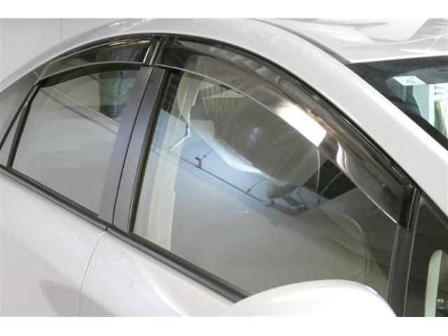 プリウス Ｓマイコーデ　カラーバックモニター　エアコン　ＥＳＣ　キーフリーシステム　アルミホイール　ＤＶＤ再生　ＰＳ　地デジ　ドライブレコーダー　カーテンエアバッグ　エアバッグ　ＡＢＳ　ＰＷ　メモリナビ　スマ－トキ－（32枚目）