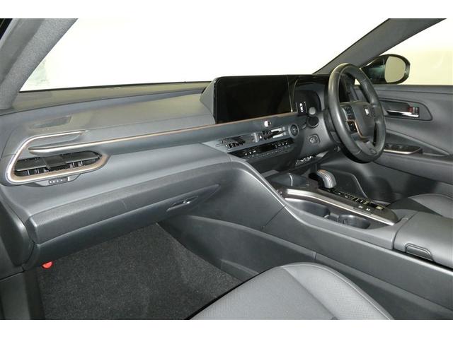 クラウンクロスオーバー Ｇアドバンスド・レザーパッケージ　ＴＳＳ　レザー　フルセグＴＶ　ナビＴＶ　パワーシート　ＬＥＤヘッドライト　クルーズコントロール　Ｂカメラ　ドライブレコーダ　オートエアコン　アルミホイル　ＥＴＣ付　横滑り防止装置　４ＷＤ　盗難防止装置（12枚目）