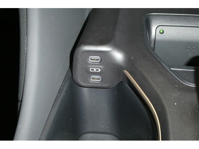 クラウンクロスオーバー Ｇアドバンスド・レザーパッケージ　ＴＳＳ　レザー　フルセグＴＶ　ナビＴＶ　パワーシート　ＬＥＤヘッドライト　クルーズコントロール　Ｂカメラ　ドライブレコーダ　オートエアコン　アルミホイル　ＥＴＣ付　横滑り防止装置　４ＷＤ　盗難防止装置（25枚目）