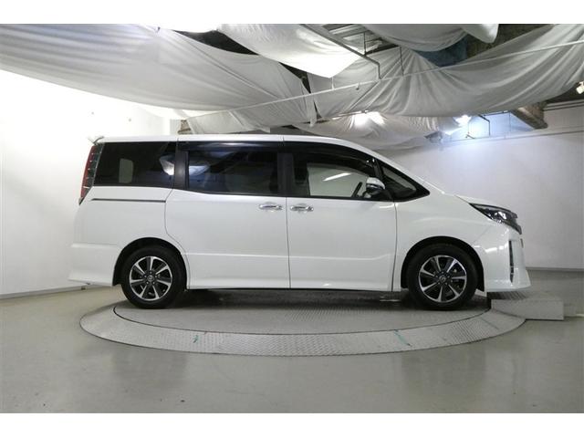 ノア Si ダブルバイビー クルーズC ブレーキサポート エアコン エアロ ウォークスルー LEDライト ナビ&TV 横滑防止装置 WAC アルミホイール パワーウインドウ フルセグ 盗難防止 DVD再生可 メモリーナビ ETC(5枚目)