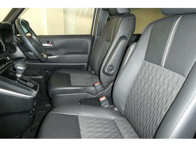 ノア Ｓ－Ｚ　アルミホイール　デュアルエアコン　クルーズコントロール　盗難防止装置　ＬＥＤライト　両側自動ドア　メモリーナビ　キーレス　横滑り防止　ナビＴＶ　三列シート　ＤＶＤ再生　ミュージックプレイヤー接続可（12枚目）