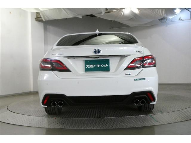 クラウンハイブリッド ＲＳアドバンス　地デジ　衝突被害軽減装置　エアロ　黒革シート　ＬＥＤヘットライト　後カメラ　クルコン　ＡＣ　Ｐシート　エアバッグ　ナビＴＶ　セキュリティーアラーム　１００Ｖ充電　キーフリー　スマートキ　メモリナビ（7枚目）