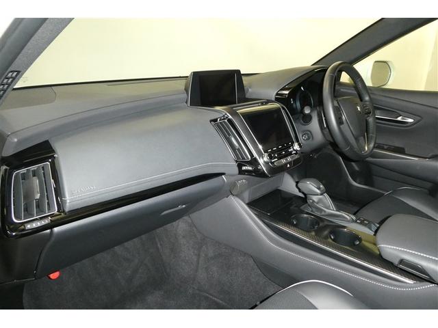 クラウンハイブリッド ＲＳアドバンス　地デジ　衝突被害軽減装置　エアロ　黒革シート　ＬＥＤヘットライト　後カメラ　クルコン　ＡＣ　Ｐシート　エアバッグ　ナビＴＶ　セキュリティーアラーム　１００Ｖ充電　キーフリー　スマートキ　メモリナビ（12枚目）