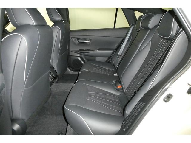 クラウンハイブリッド ＲＳアドバンス　地デジ　衝突被害軽減装置　エアロ　黒革シート　ＬＥＤヘットライト　後カメラ　クルコン　ＡＣ　Ｐシート　エアバッグ　ナビＴＶ　セキュリティーアラーム　１００Ｖ充電　キーフリー　スマートキ　メモリナビ（14枚目）