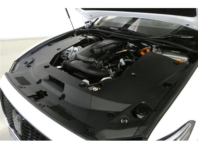 クラウンハイブリッド ＲＳアドバンス　地デジ　衝突被害軽減装置　エアロ　黒革シート　ＬＥＤヘットライト　後カメラ　クルコン　ＡＣ　Ｐシート　エアバッグ　ナビＴＶ　セキュリティーアラーム　１００Ｖ充電　キーフリー　スマートキ　メモリナビ（38枚目）