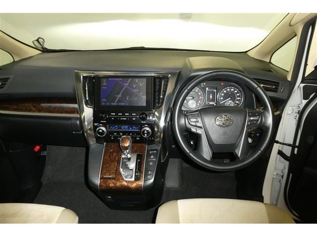 アルファード ２．５Ｘ　衝突回避システム　Ｒカメラ　イモビライザー　メモリナビ　ＥＴＣ車載器　オートエアコン　ＬＥＤヘッドライト　３列シート　クルコン　ナビ＆ＴＶ　フルフラットシート　スマートキー　リアエアコン　ＥＳＣ　ＡＷ（15枚目）