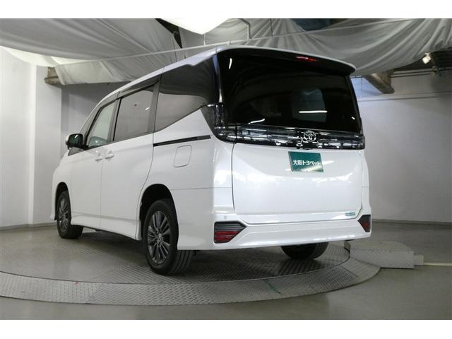 ヴォクシー Ｓ－Ｇ　リアクーラー　両側Ｐスライドドア　寒冷地　横滑防止　衝突回避システム　Ｂカメラ　アルミホイール　ＬＥＤ　３列シート　ＤＶＤ再生　フルセグＴＶ　ミュージックプレイヤー接続可　エアコン　ＥＴＣ　４ＷＤ（6枚目）