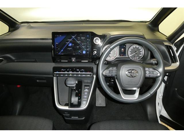 ヴォクシー Ｓ－Ｇ　リアクーラー　両側Ｐスライドドア　寒冷地　横滑防止　衝突回避システム　Ｂカメラ　アルミホイール　ＬＥＤ　３列シート　ＤＶＤ再生　フルセグＴＶ　ミュージックプレイヤー接続可　エアコン　ＥＴＣ　４ＷＤ（17枚目）