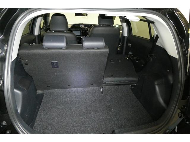 アクア クロスオーバー　Ｂカメラ　イモビライザー　ナビＴＶ　エアコン　ＥＳＣ　アルミホイール　キーフリー　ワンセグ　ＥＴＣ　パワーステアリング　パワーウィンドウ　メモリーナビ　ＡＢＳ　スマ－トキ－　前後ブレーキサポート（15枚目）