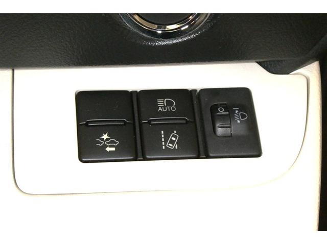 シエンタ Ｇ　ナビ・ＴＶ　スマートキープッシュスタート　アイドリングＳ　リアカメラ　ＨＤＤナビ　ＡＷ　地デジフルセグ　フルオートエアコン　パワーウィンド　ＥＴＣ　運転席エアバック　パワステ　キーフリーシステム　３列（25枚目）