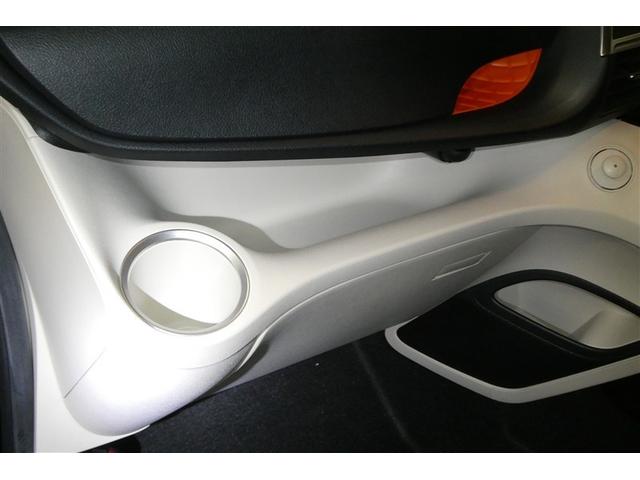 シエンタ Ｇ　ナビ・ＴＶ　スマートキープッシュスタート　アイドリングＳ　リアカメラ　ＨＤＤナビ　ＡＷ　地デジフルセグ　フルオートエアコン　パワーウィンド　ＥＴＣ　運転席エアバック　パワステ　キーフリーシステム　３列（33枚目）