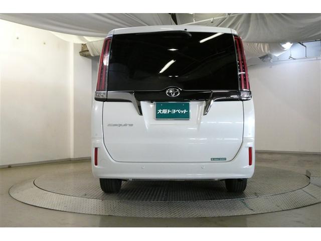 エスクァイア Ｇｉ　プレミアムパッケージ　ブラックテーラード　衝突軽減　盗難防止システム　フルフラット　３列　スマキー　ＤＶＤ再生　ＬＥＤライト　キーフリー　オートクルーズコントロール　アイドリングストップ　横滑り防止機能　エアバッグ　オートエアコン　ＡＢＳ（7枚目）