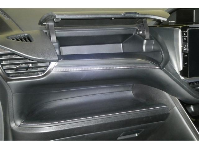 エスクァイア Ｇｉ　プレミアムパッケージ　ブラックテーラード　衝突軽減　盗難防止システム　フルフラット　３列　スマキー　ＤＶＤ再生　ＬＥＤライト　キーフリー　オートクルーズコントロール　アイドリングストップ　横滑り防止機能　エアバッグ　オートエアコン　ＡＢＳ（32枚目）