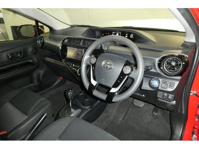 アクア Ｓスタイルブラック　バックモニタ－　地デジフルセグ　ナビＴＶ　イモビライザー　ＬＥＤライト　スマートキープッシュスタート　ＥＴＣ付き　Ｗエアバッグ　キーフリ　メモリーナビゲーション　横滑り防止装置付き　ＤＶＤプレーヤー（10枚目）