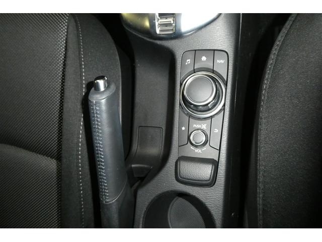 デミオ １３Ｓツーリング　アイドルストップ　サイドエアバッグ　ＡＡＣ　ミュージックプレイヤー接続可　地デジ　ＥＳＣ　アドバンスキー　ナビＴＶ　パワーステアリング　ＬＥＤライト　盗難防止装置　ＥＴＣ　キーレス　メモリーナビ（23枚目）