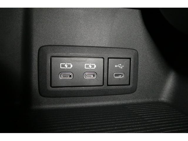 ハリアー Ｚ　ブラインドスポットモニター　パノラミックビューモニターー　先進ライト　メディアプレイヤー接続端子　ドラレコ　パワーシート　ムーンルーフ　モデリスタフルエアロ　ＬＥＤヘッドライト　バックモニター　ＥＴＣ（33枚目）