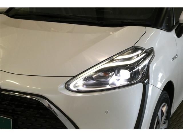 シエンタ ハイブリッドＧ　クエロ　地デジＴＶ　盗難防止　横滑り防止　ＬＥＤライト　クルコン　スマートキー　ＥＴＣ　バックモニタ　ＤＶＤ　オ－トエアコン　メモリ－ナビ　エアバッグ　３列シート　ナビ＆ＴＶ　ＡＢＳ　ウォークスルー（38枚目）